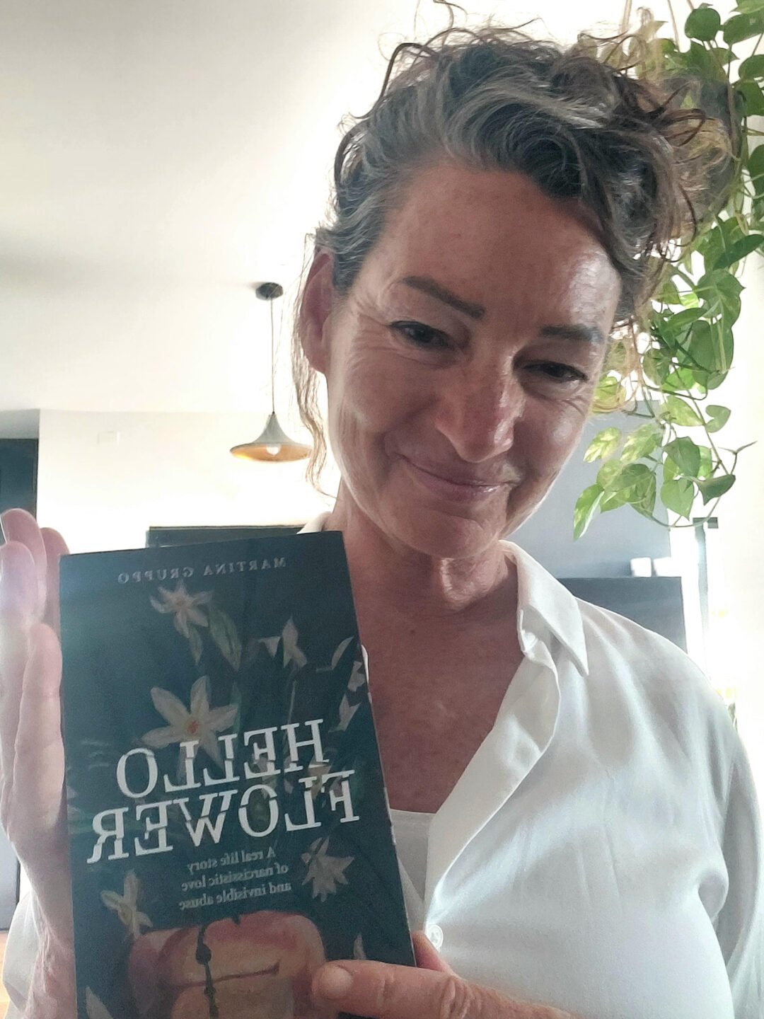 Read more about the article IRDA Winner Martina Gruppo on the best part of being Indie: “Having the autonomy to decide what you want to write is very liberating, especially on such a personal subject…”